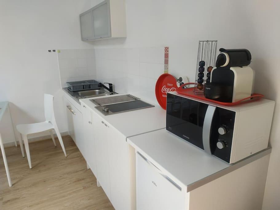 Le Saint-Lazare Appartement Au Calme Intra Muros Awinion Zewnętrze zdjęcie